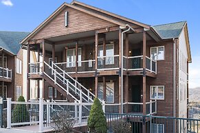 Sunset Retreat - 3 Min From Silver Dollar