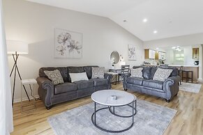 Skyline View at the Foothills