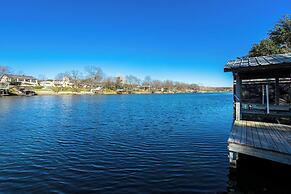 Pet Friendly Retreat on Lake Lbj!