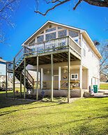 Pet Friendly Retreat on Lake Lbj!