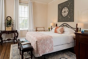 Magnolia Manor and Chapel