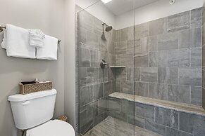 Luu Luu's Vacation Home