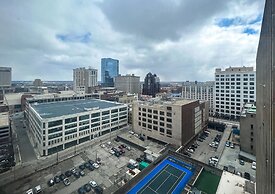 The Luckman Apartments By Barsala