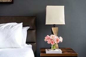 The Luckman Apartments By Barsala