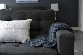 The Luckman Apartments By Barsala