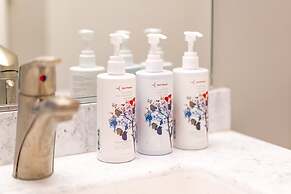 The Luckman Apartments By Barsala