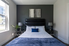 The Pointe Condos by Barsala