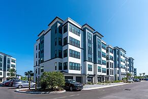The Pointe Condos by Barsala