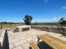 Rattlebeck Farm Holiday Cottage