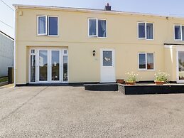 No. 3 The Lawn