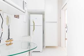 GR01 Excelente Apto 2 Suítes na Graça