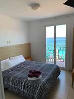 Hostal Lloret Playa