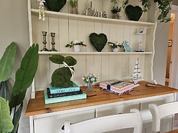 Little Broad Cottage Norfolk 2 Bedroom Sleep 4