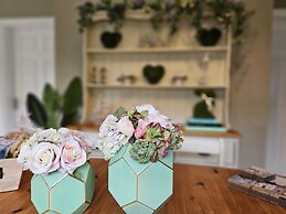 Little Broad Cottage Norfolk 2 Bedroom Sleep 4