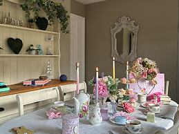 Little Broad Cottage Norfolk 2 Bedroom Sleep 4