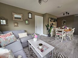 Little Broad Cottage Norfolk 2 Bedroom Sleep 4