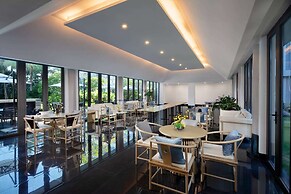 Ramada Encore by Wyndham Jiusuo Downtown