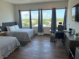 Sky Inn Cancun