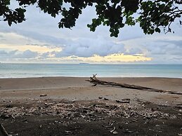 Playa Ganadito Ecolodge