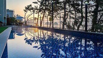 Yeosu Sea&blue Family Pension