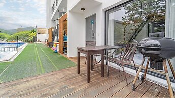 Yeosu Sea&blue Family Pension