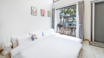 Yeosu Sea&blue Family Pension