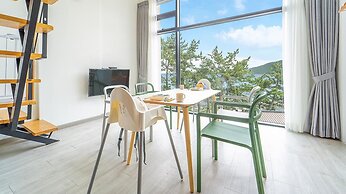 Yeosu Sea&blue Family Pension