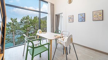 Yeosu Sea&blue Family Pension