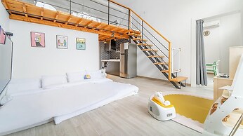 Yeosu Sea&blue Family Pension