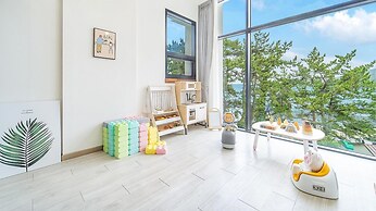 Yeosu Sea&blue Family Pension