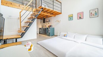 Yeosu Sea&blue Family Pension
