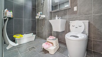 Yeosu Sea&blue Family Pension