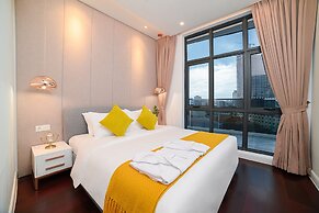 THE PENINSULA PHNOM PENH