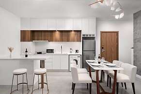 THE PENINSULA PHNOM PENH