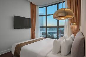 THE PENINSULA PHNOM PENH