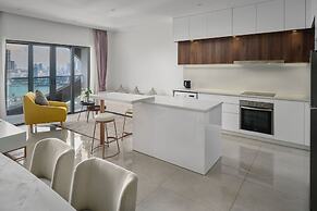 THE PENINSULA PHNOM PENH