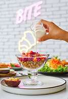 THE PENINSULA PHNOM PENH