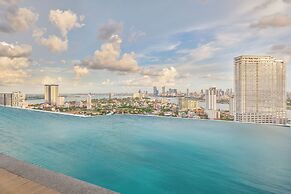 THE PENINSULA PHNOM PENH