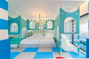 Blue Mango Pool Villa & Resort