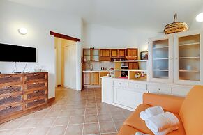 Il Borgo 16/12 600mt From The Beach