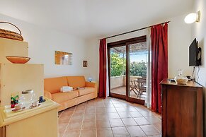 Il Borgo 16/12 600mt From The Beach