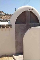 Villa 100 M From THE Beach 6 Room IN IOS Island