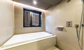 Sillim Dominic Hotel