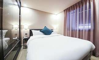 Sillim Dominic Hotel