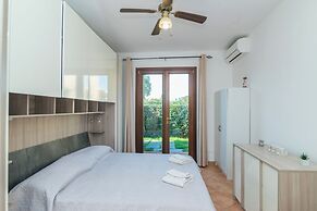 Il Borgo B3 700Mt From The Beach