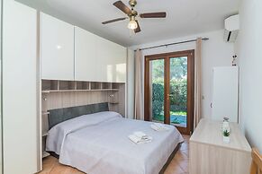 Il Borgo B3 700Mt From The Beach