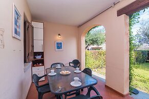 Il Borgo B3 700Mt From The Beach