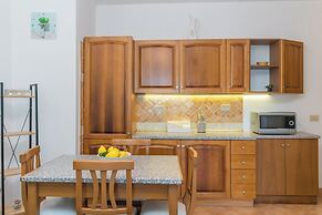 Il Borgo B3 700Mt From The Beach