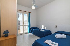 Il Vecchio Faro 15 150mt From The Beach