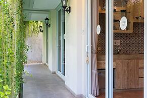 Malam Hari ApartHotel